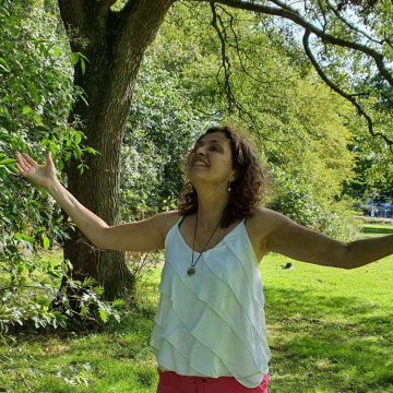 Open je zintuigen! Biodanza in de natuur met Leonoor in de Horsten in Wassenaar